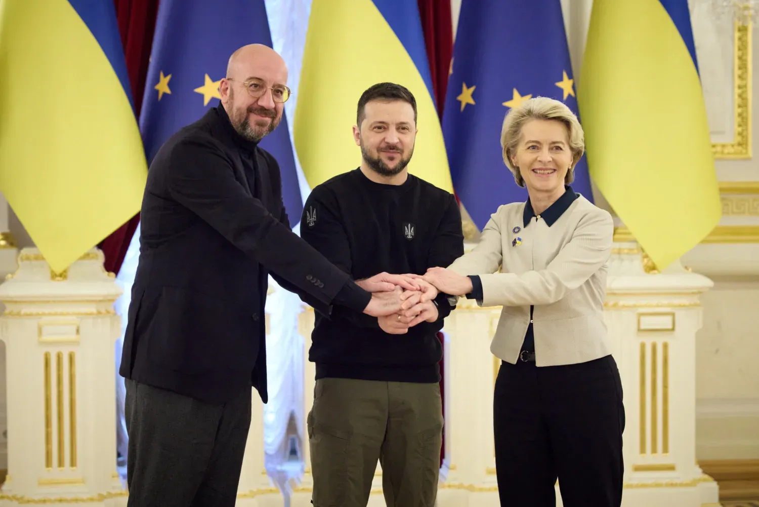 ЕС одобрил помощь Украине в размере 50 млрд евро. Читайте на UKR.NET