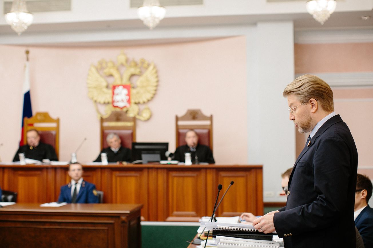 ЦИК России исключил партию "Яблоко" из бюллетеня после того, как суд отклонил аппеляцию на снятие с выборов
